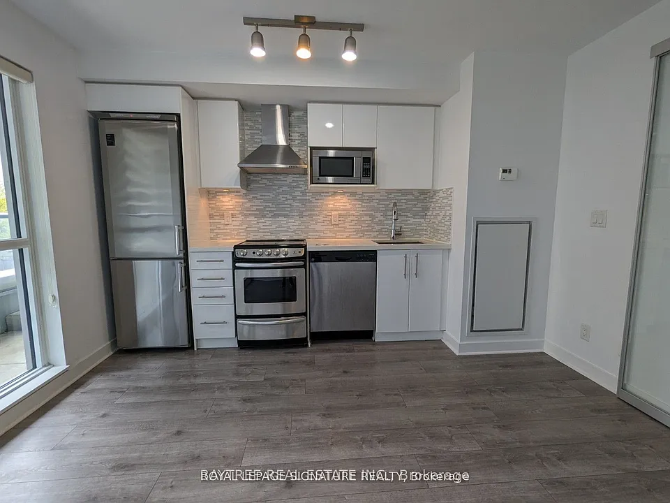 58 Orchard View Blvd #413