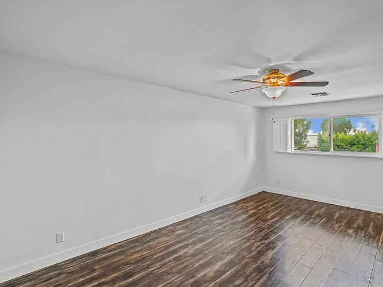 8613 E Valley Vista Dr — Photo 7
