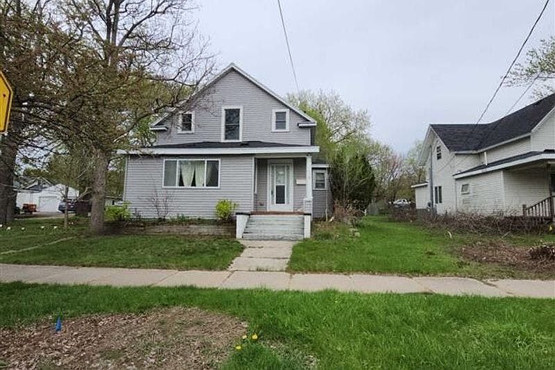 1st image of 516 S Bridge St