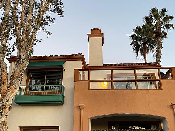 3rd image of 356 Villa Point Dr