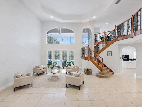 5th image of 19219 N Creekshore Court