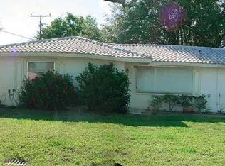 1794 Elm Dr, Venice, FL 34293