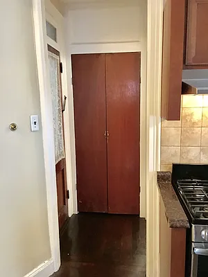 Rented by Bell Realty | media 27