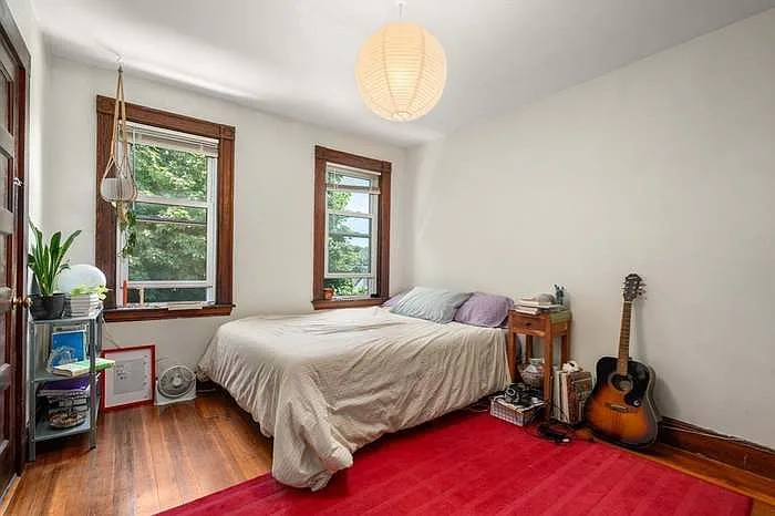 124 Brooks St #2 — Photo 10