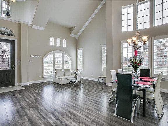 5th image of 5001 Albatross Dr