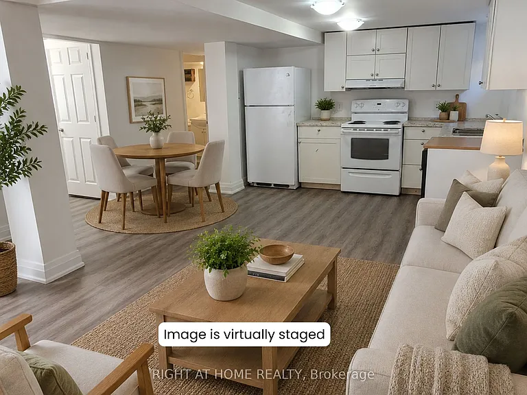 202 Cadillac Ave S — Photo 1