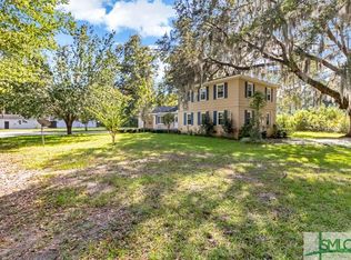 215 Fox Rd, Richmond Hill, GA 31324