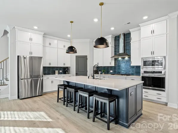 1245 Drummond Ave, Charlotte, NC 28206