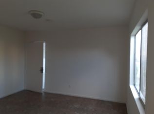 132 E 120th St APT 3, Los Angeles, CA 90061