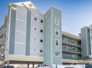 1 Dock St UNIT 204, Crisfield, MD 21817