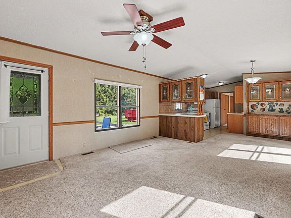 4th image of 2791 Kinneville Rd