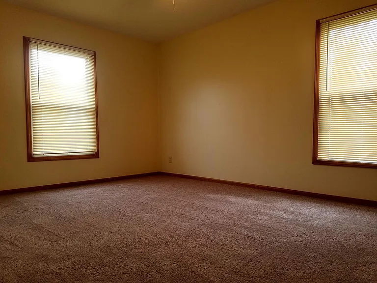 3997 Leithart Dr — Photo 5