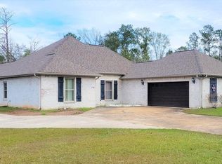 176 Landry Dr, Ragley, LA 70657