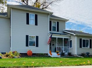411 E Ashland Ave, Indianola, IA 50125