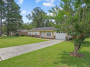 2402 Glen Haven Dr, Dothan, AL 36301