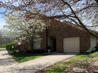 12217 Charlotte St, Kansas City, MO 64146