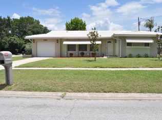 593 E Lake Dr, Largo, FL 33771