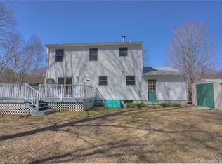 20 Cheseborough Farm Rd, Mystic, CT 06355