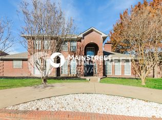 2801 Willow Ridge Dr, Garland, TX 75044