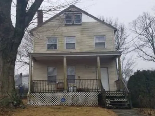 135 Edgepark Rd, White Plains, NY 10603