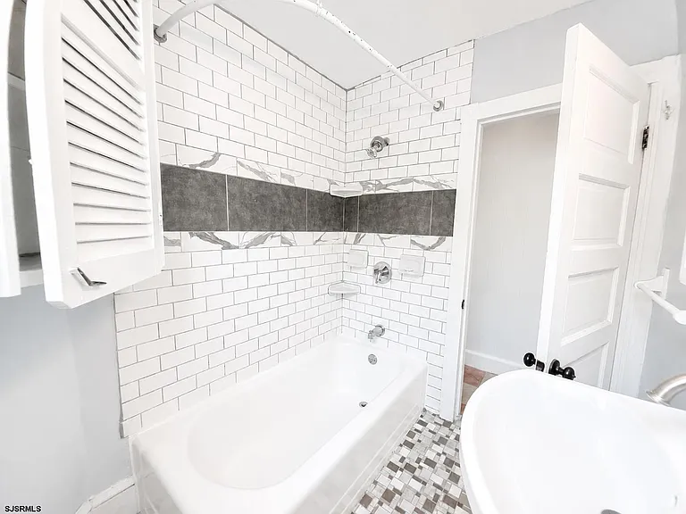 435 N Tennessee Ave — Photo 23