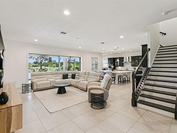 4th image of 10840 Mobberley Cir