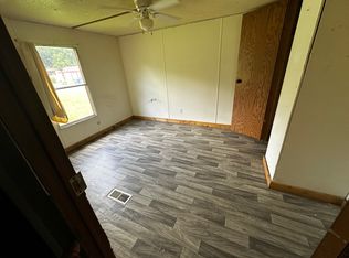 209 Patrick Ln, Toccoa, GA 30577