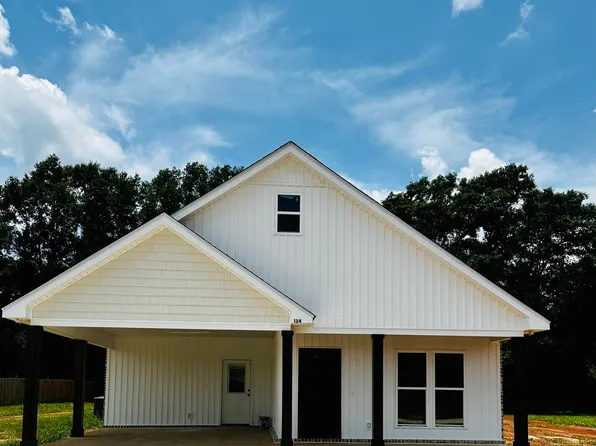 134 Trevor Ln, Lucedale, MS 39452