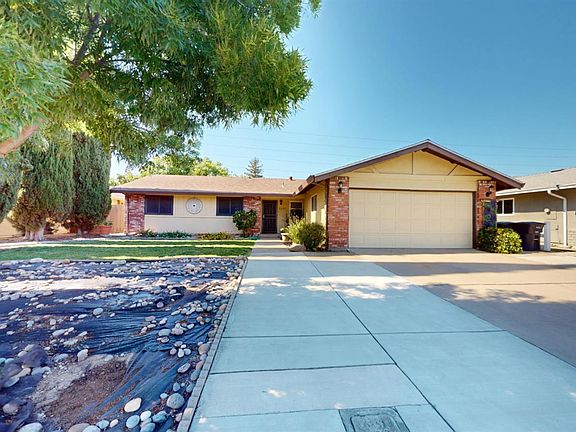 3rd image of 2329 Northridge Dr