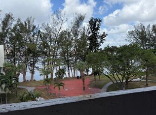 10000 NW 80th Ct APT 2515, Hialeah Gardens, FL 33016
