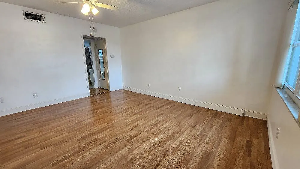 1 bed, 616 sqft, $1,375 — Photo 3