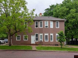 429 Pine St, Saint Peter, MN 56082