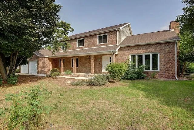 1210 Wilshire Ct photo 1