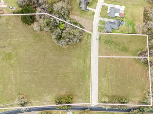 Lake Tasse Dr, New Iberia, LA 70560