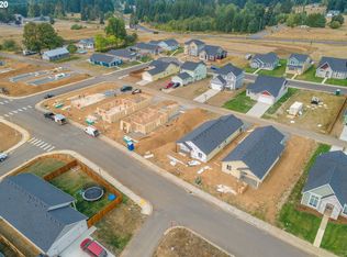 802 Roundtree Blvd, Winlock, WA 98596