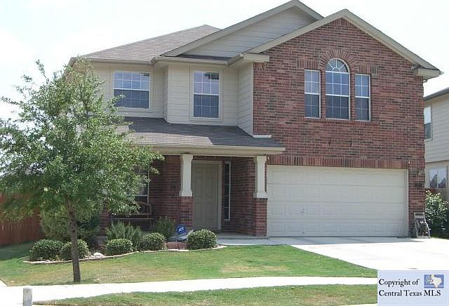 1st image of 220 Roadrunner Ave