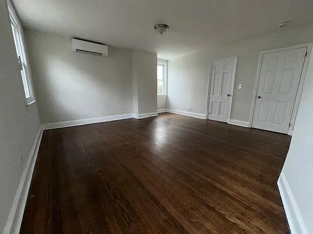 182 Ashford Ave #1 — Photo 8