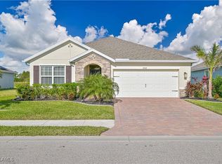 8908 Cascade Price Cir, North Fort Myers, FL 33917