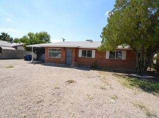 6430 E Calle Luna, Tucson, AZ 85710