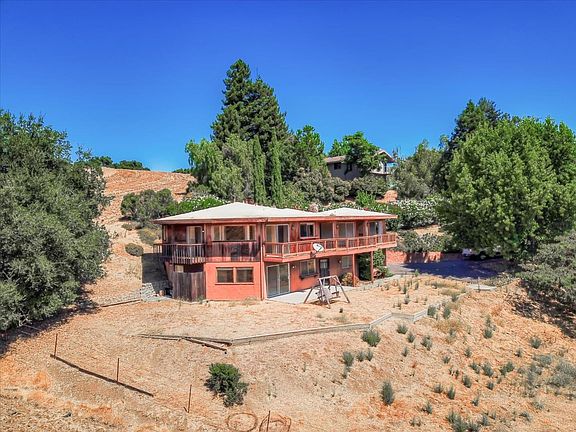 5th image of 27924 Altamont Cir