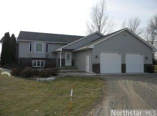 4709 100th St SW, Waverly, MN 55390