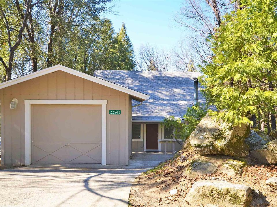 1st image of 22542 E Rhine River Dr