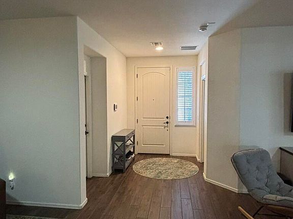 3rd image of 3123 E Quince Street