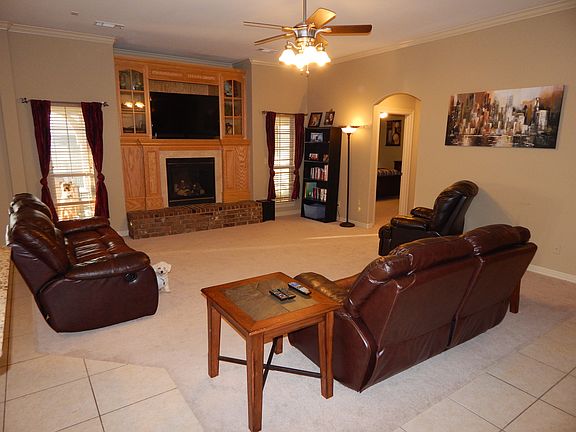 3rd image of 3300 E Emmitsburg Pl