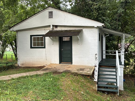 2nd image of 2318 1/2 Anderson St