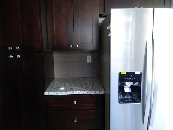 3rd image of 3103 Glen Alto Ct