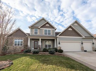 446 Parkview Manor Ln, Wentzville, MO 63385