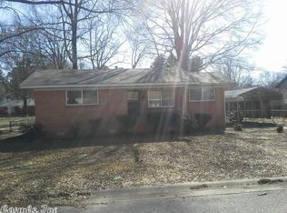 423 Polk St, Conway, AR 72032