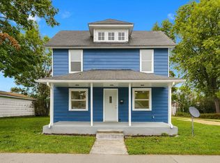 310 W James St, Maquoketa, IA 52060