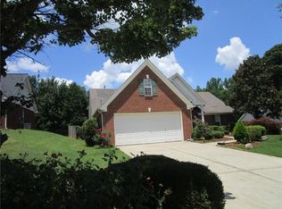 110 Saltcreek Point, Sugar Hill, GA 30518